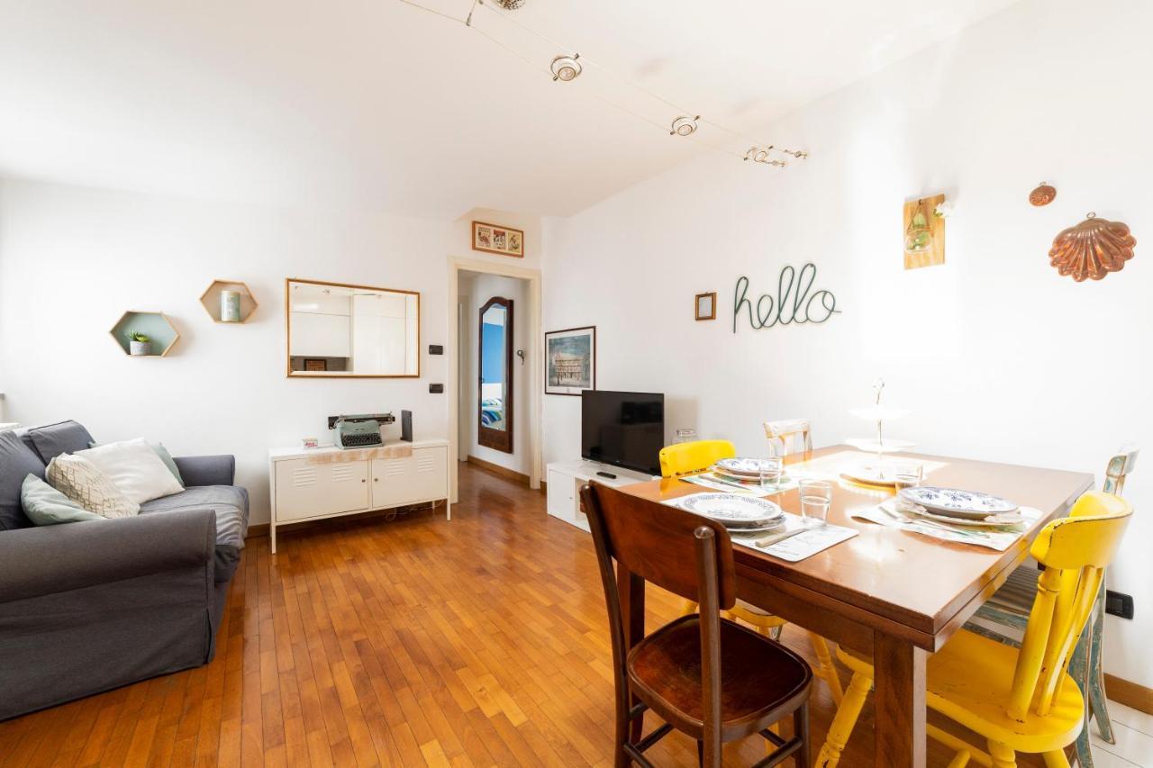 Porta Genova Balcony Apartment มิลาน ภายนอก รูปภาพ