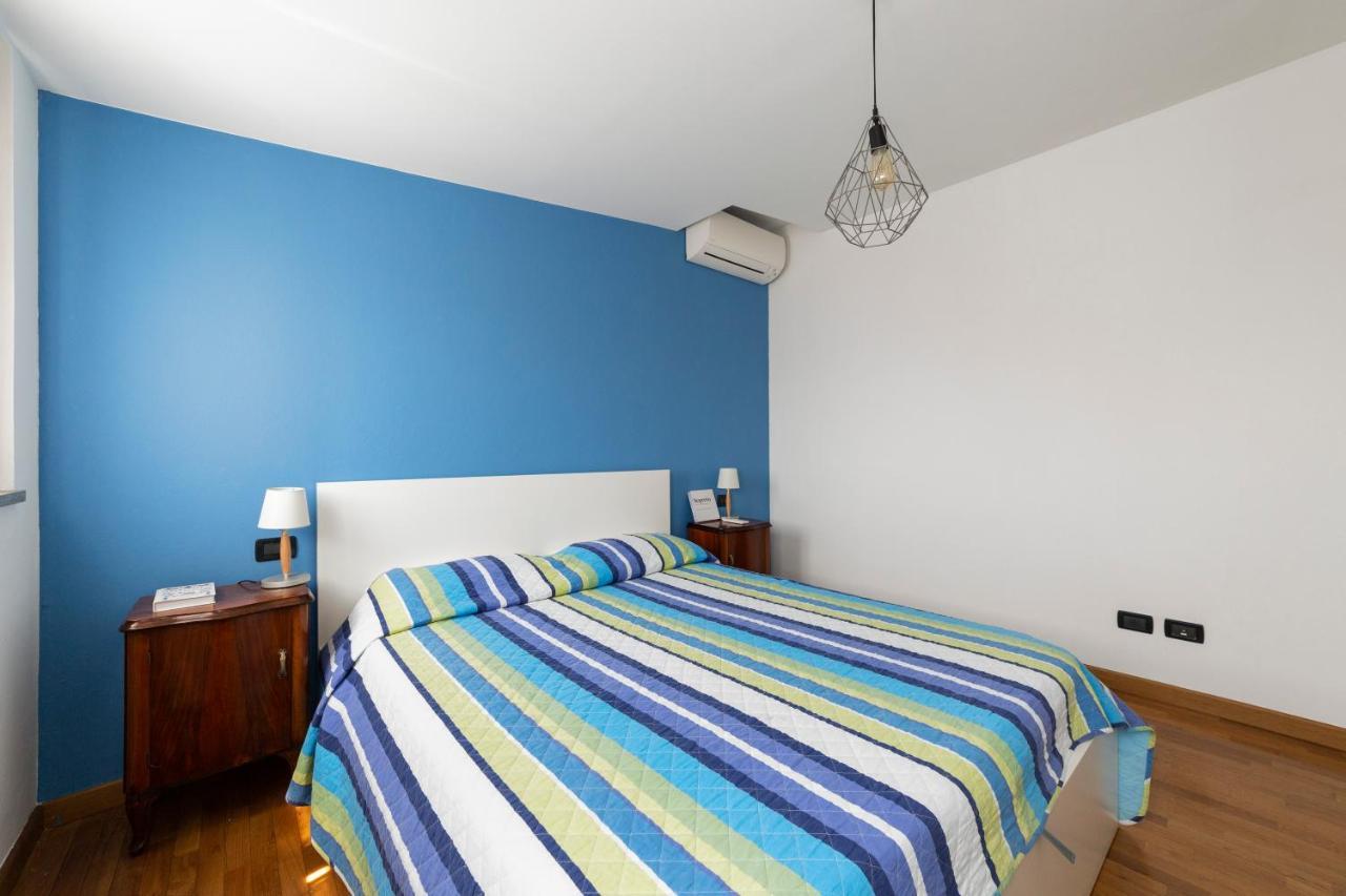 Porta Genova Balcony Apartment มิลาน ภายนอก รูปภาพ